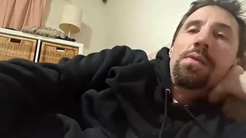 Snapshot of mikeyboy6666 chatting on December 23, 10:53 am Mikey Boy online show from December 23, 10:53 am