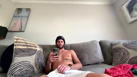 mikeywhite123 online show from January 11, 9:57 pm