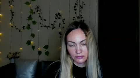 Adalina online show from December 20, 4:36 pm