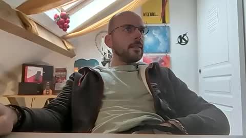 mikmik91 online show from December 18, 11:02 am