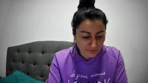 Mikyloveu online show from February 6, 5:16 pm