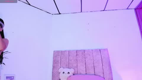 mila_1wood online show from July 15, 12:54 pm