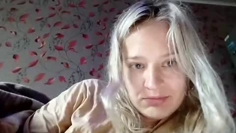 Mila 420 online show from June 27, 11:05 am