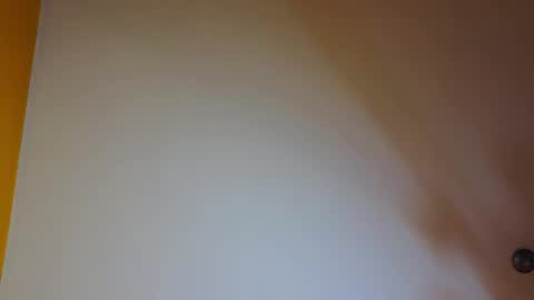 mila_hi online show from November 28, 9:00 pm