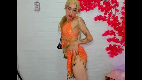 Mila online show from October 18, 3:33 am