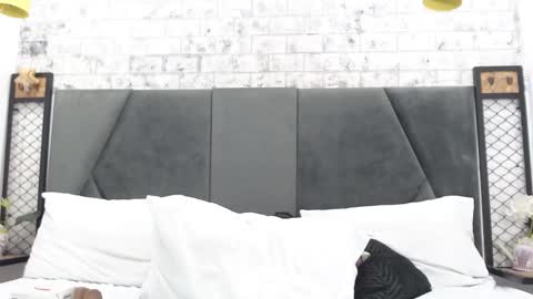 mila online show from March 12, 2:01 pm