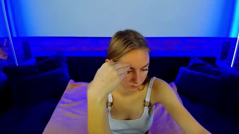 Snapshot of milaaddam chatting on October 18, 6:28 am Milla online show from October 18, 6:28 am