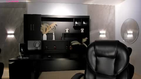 Mila online show from June 11, 3:59 am