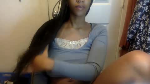 Miladreama online show from February 26, 8:36 pm