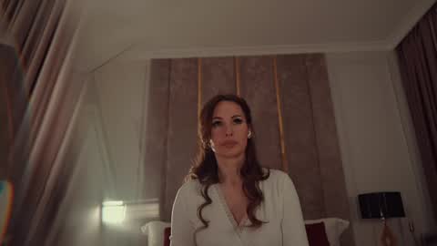        online show from April 17, 9:50 pm