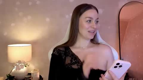 Mila Fleur online show from October 13, 2:19 pm