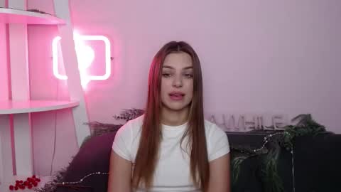 milanaangelas online show from February 6, 6:06 am