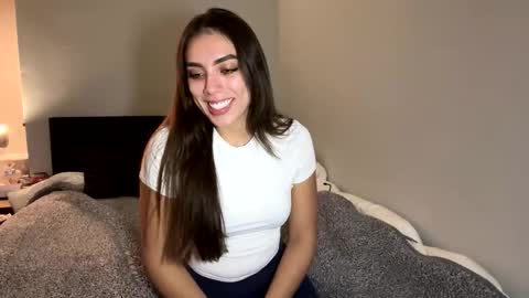 Mila online show from December 15, 3:02 am