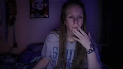 Mila online show from April 7, 6:59 am