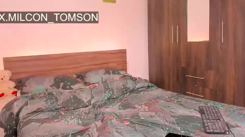 Milcon Thomson online show from September 22, 8:13 pm