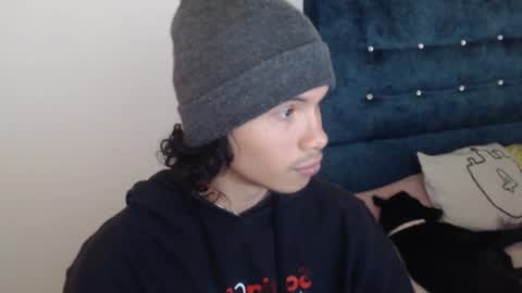 milesxoxo6969 online show from September 13, 6:54 pm