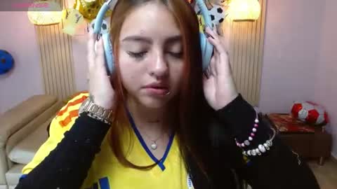 Miley online show from July 7, 1:48 pm