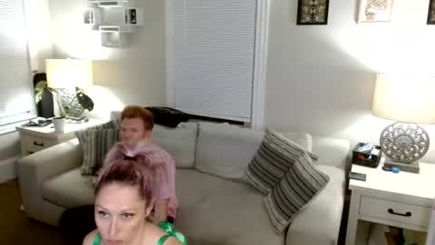 Austin and Miley online show from April 20, 1:52 am