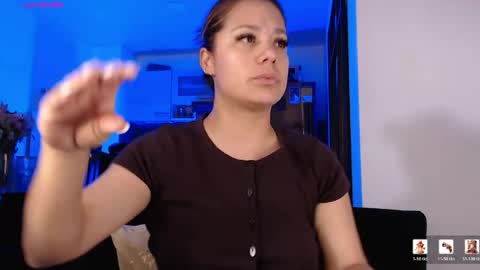 Melissa online show from April 27, 12:46 pm