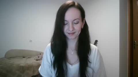 miliah online show from November 3, 8:10 pm