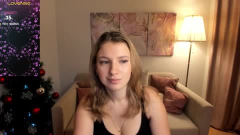 milinafox online show from January 8, 10:48 pm