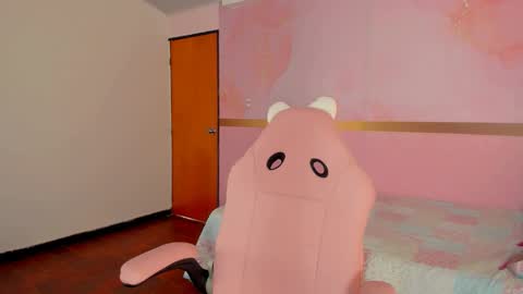 S O F I A online show from October 11, 12:32 pm