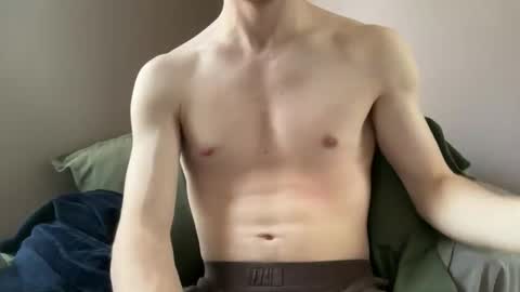 milkedboy964 online show from May 14, 5:33 pm