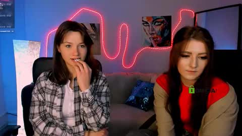 Mila online show from January 31, 8:28 pm