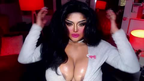 milkshakelavinia online show from January 30, 7:39 am