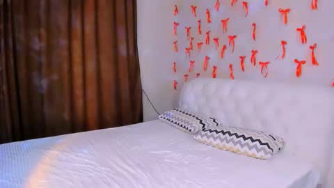 Milla or just Mi online show from January 5, 5:27 pm