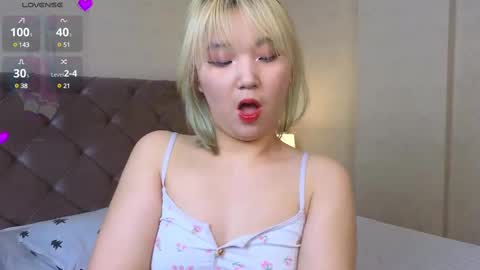 Milla or just Mi online show from February 26, 3:54 pm