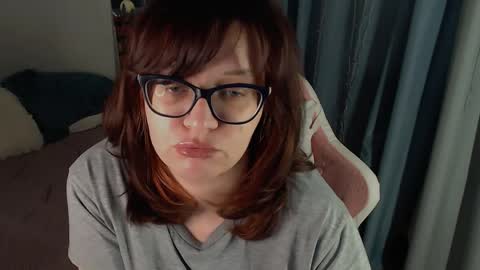 Milla online show from April 1, 4:15 pm