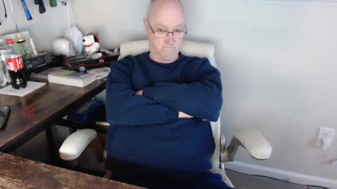 millenium0129 online show from February 18, 11:41 pm