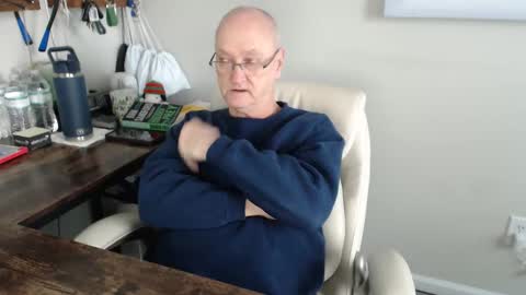 millenium0129 online show from October 29, 5:25 pm