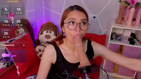 milleyjones_ online show from November 5, 8:11 pm