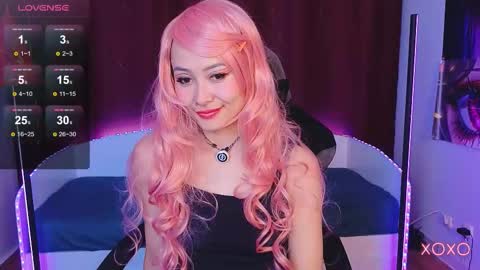 milly__foxy online show from November 12, 1:24 pm