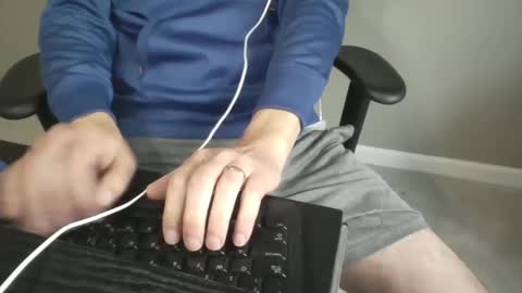 milwaukeebadger24 online show from October 10, 1:39 pm