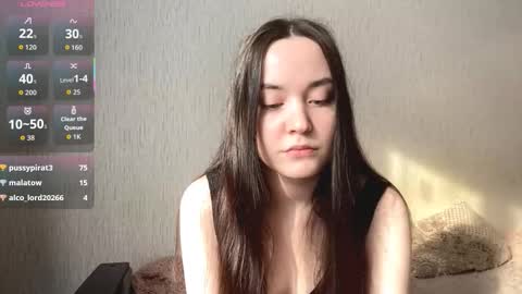 mimipurr online show from February 21, 9:23 am