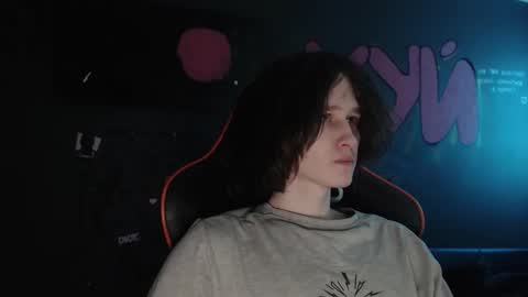 Max online show from January 11, 11:11 pm