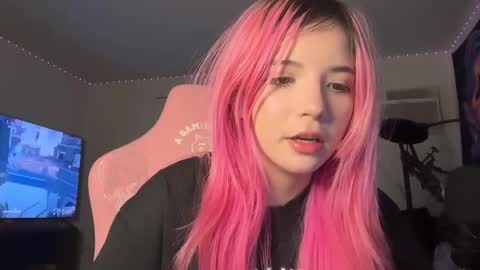 Mina online show from May 6, 2:06 am