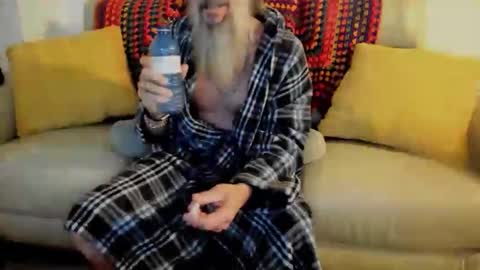 mindphuk online show from April 13, 12:37 am