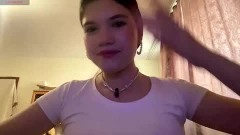 Amelia online show from October 16, 6:35 am