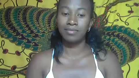 minouch211907 online show from October 12, 1:15 pm