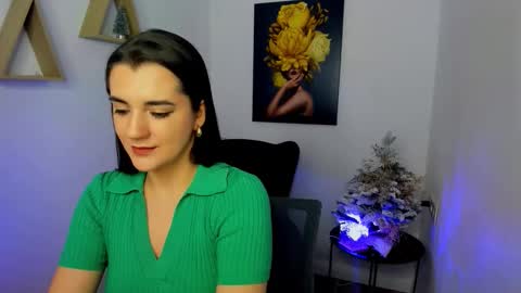 Jessi online show from December 1, 7:45 pm