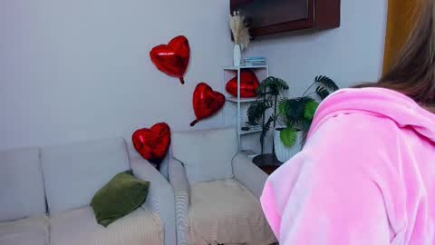 Linda online show from February 13, 7:12 am