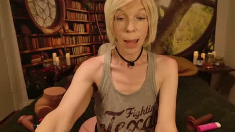 Tessa Rae online show from June 22, 3:12 am
