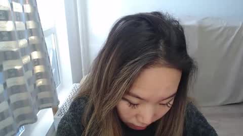 mira_g online show from February 3, 11:58 am