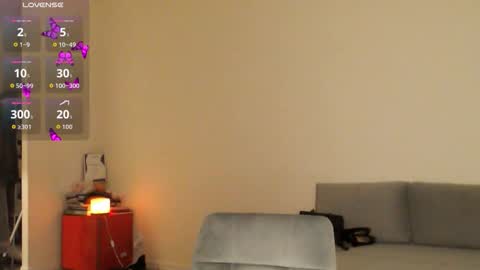 Meera online show from March 7, 7:14 pm