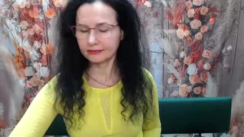 Miroslava Happi online show from March 22, 8:40 am