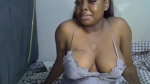 Snapshot of mirror_254 chatting on December 7, 11:40 pm mirror_254 online show from December 7, 11:40 pm